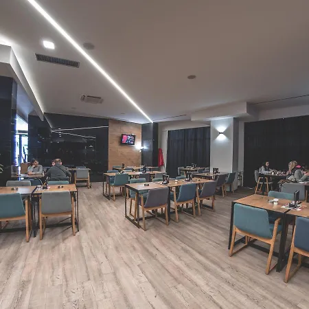 Hotel Orange 4*
